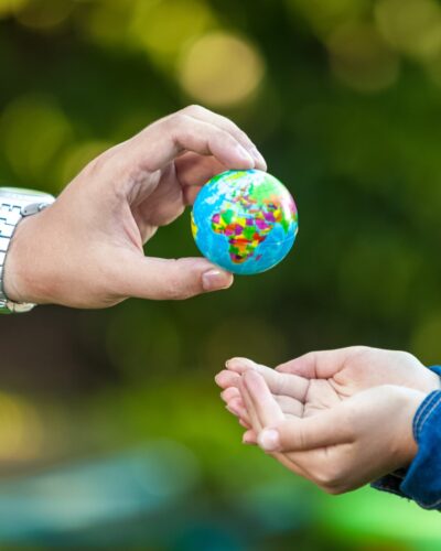 Impacto global: 5 claves del colapso de las oficinas tradicionales y el auge de los negocios híbridos