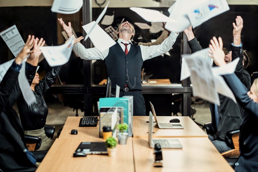 Mentalidad emprendedora es actuar aún cuando no tienes todas las respuestas.