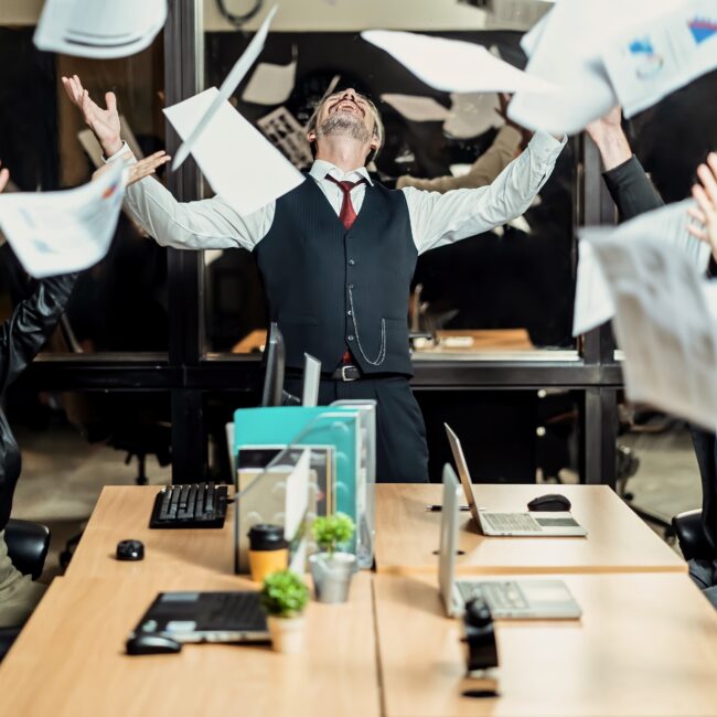 Mentalidad emprendedora es actuar aún cuando no tienes todas las respuestas.